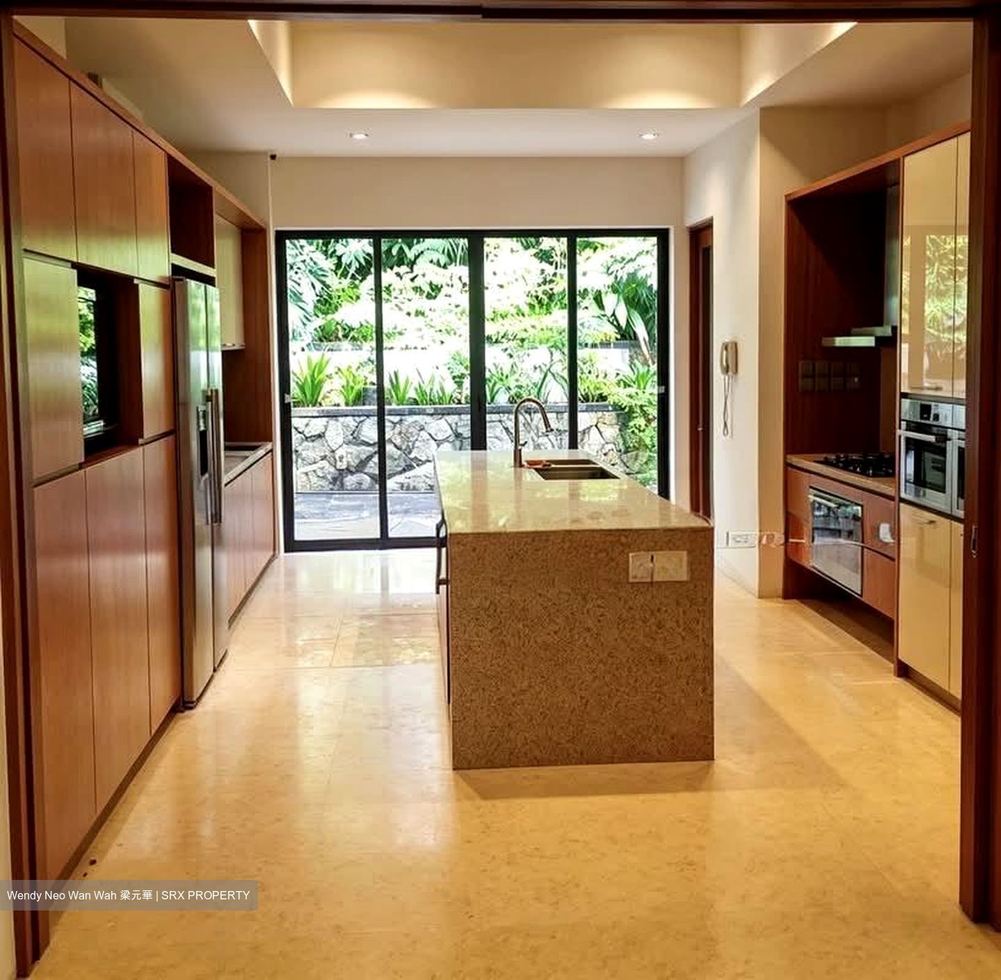 First Avenue (D10), Detached #635086551